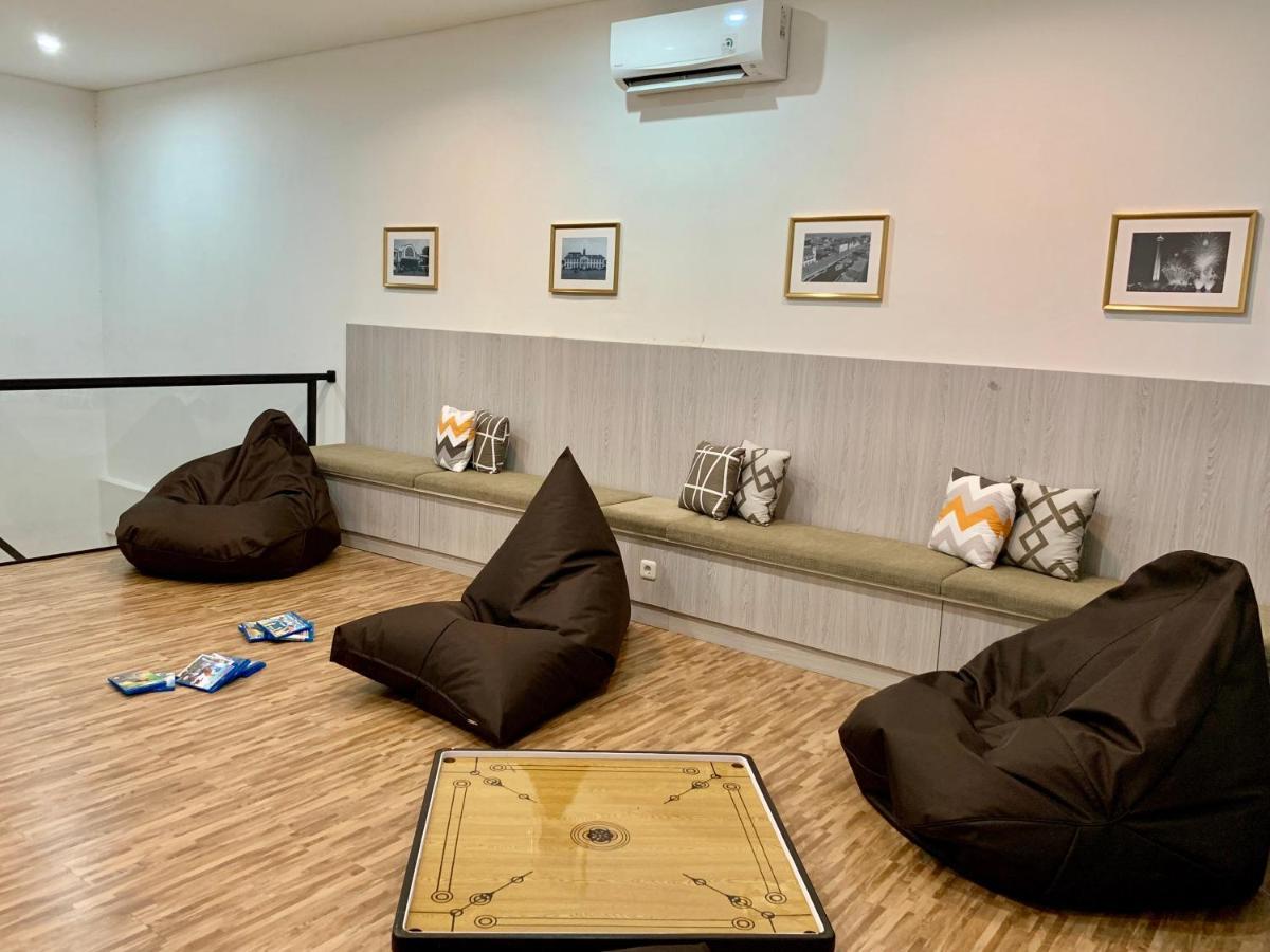 Stay Inn Hostel Джакарта Екстер'єр фото