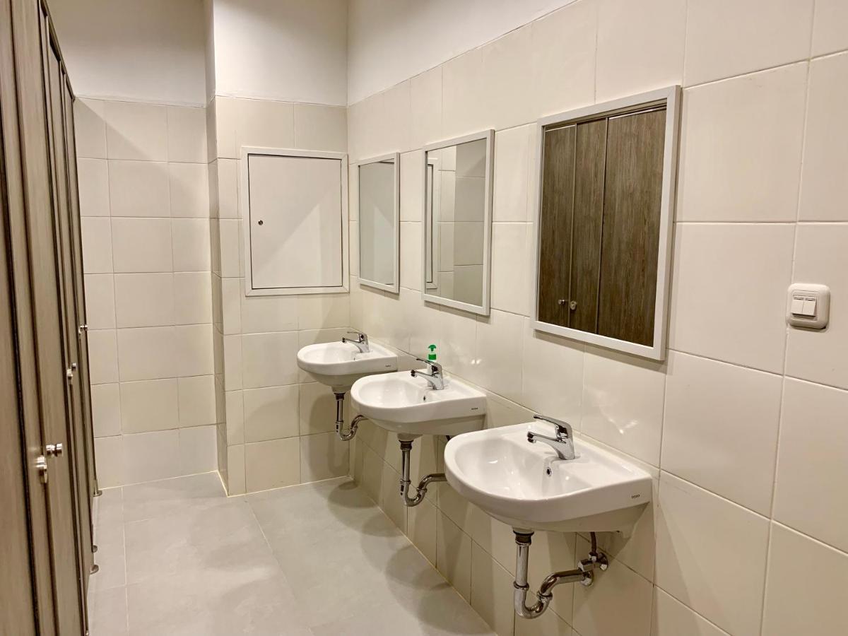 Stay Inn Hostel Джакарта Екстер'єр фото